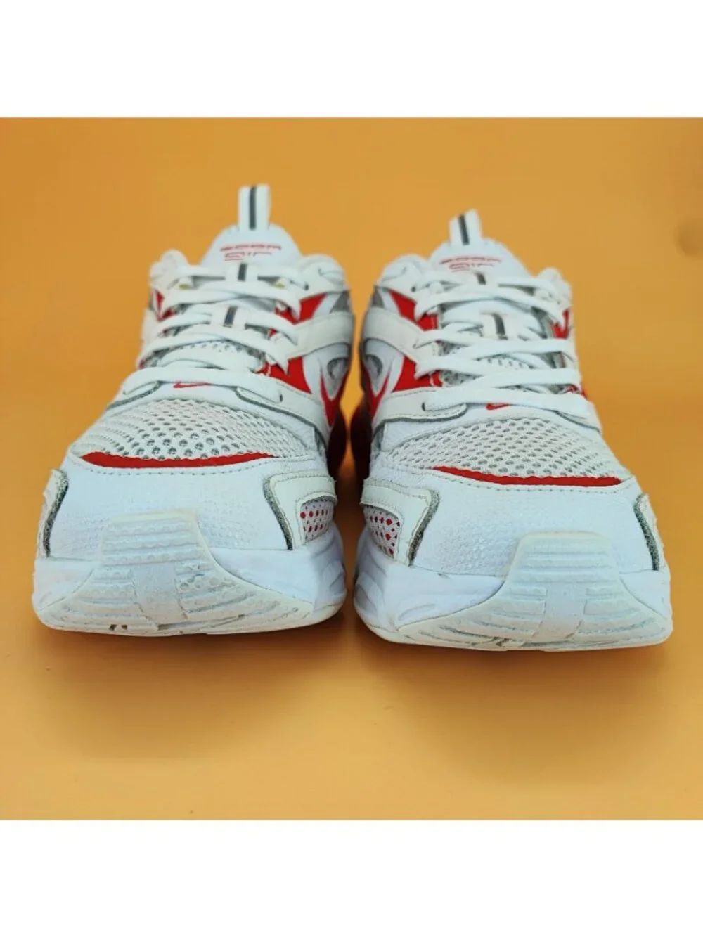 Nike Zoom Air Fire Women's Size 7.5 Sneakers Mesh White Red CW3876-101